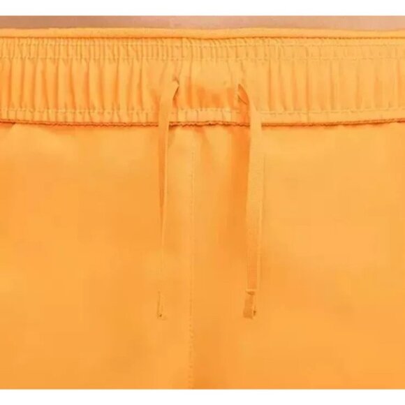 Nike Womens Dri-fit Tempo Track 3.5 in Short CU8890-717 Yellow Size Small - Picture 4 of 6